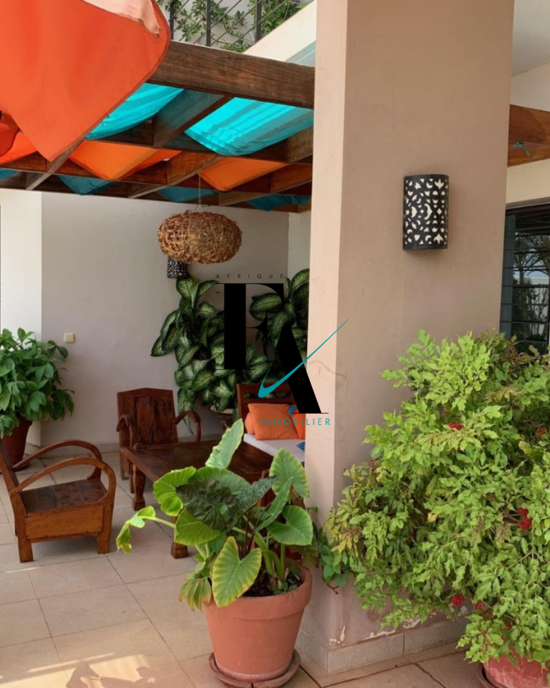 Publication Instagram processus créatif étapes peinture vidéo moderne élégant coloré (2)