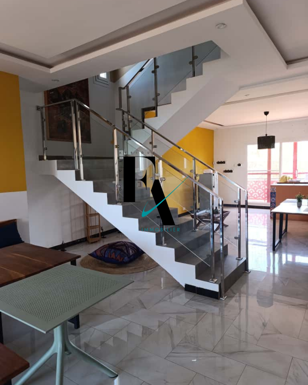 Appartement duplex sans meuble