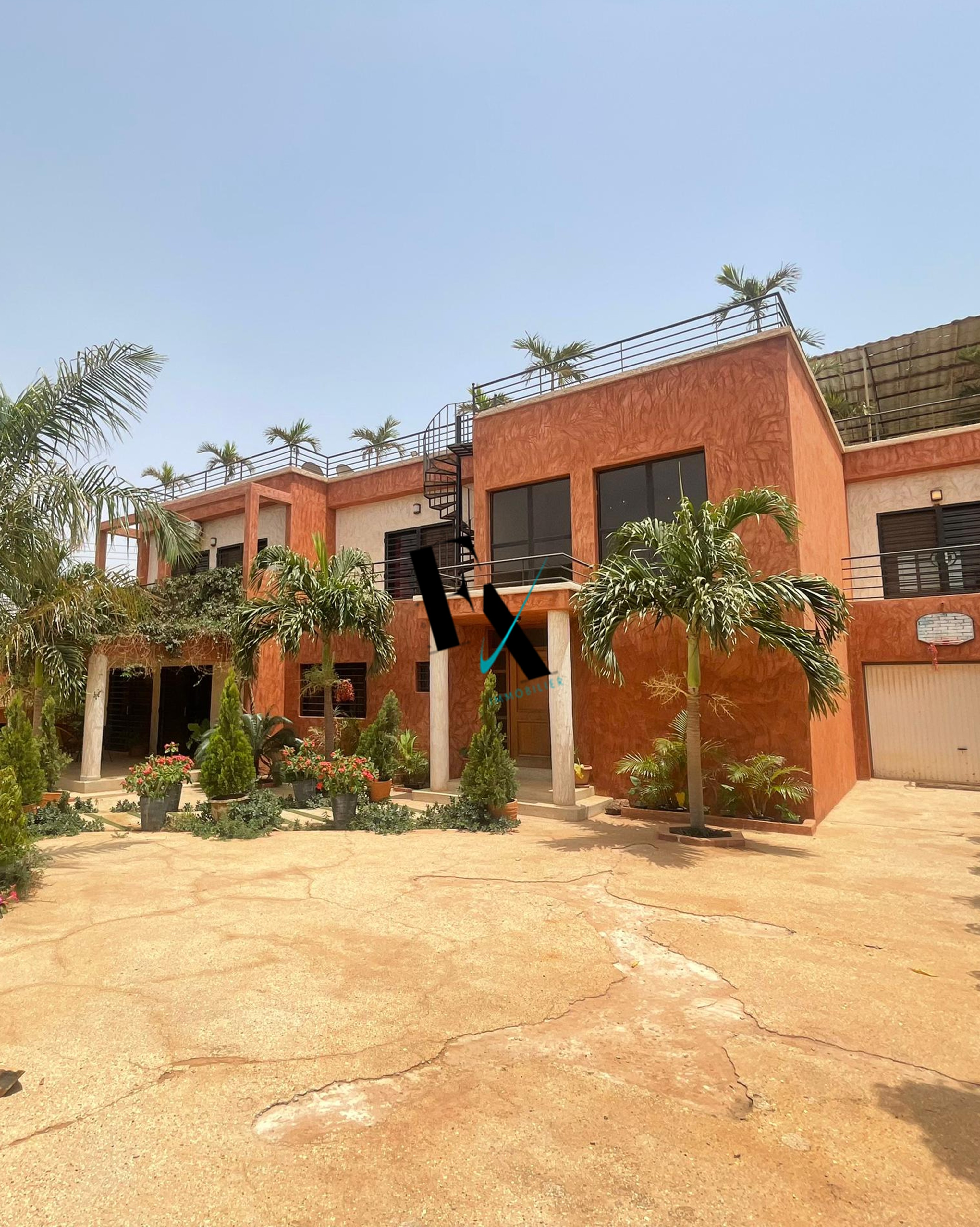 Magnifique villa avec piscine à vendre à Toubab Dialaw